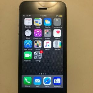 iPhone 5, phone case and spare battery case/pack